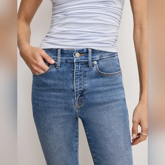 EUC Good American Size 6/28 Good Legs Mid Rise Flare Blue Jeans!! - Picture 6 of 16